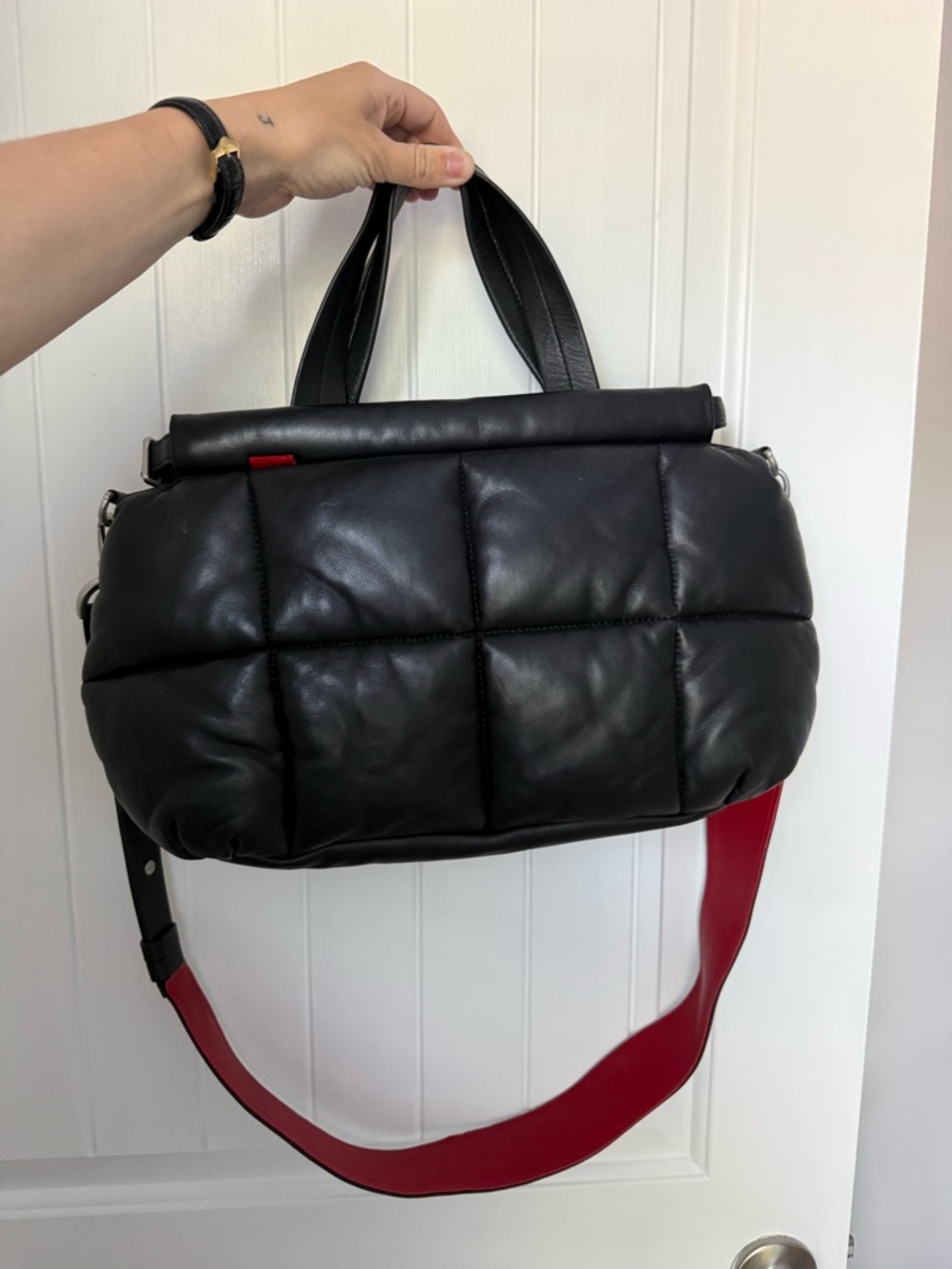 Quilted Lumilla Black Leather purse with Red Strap